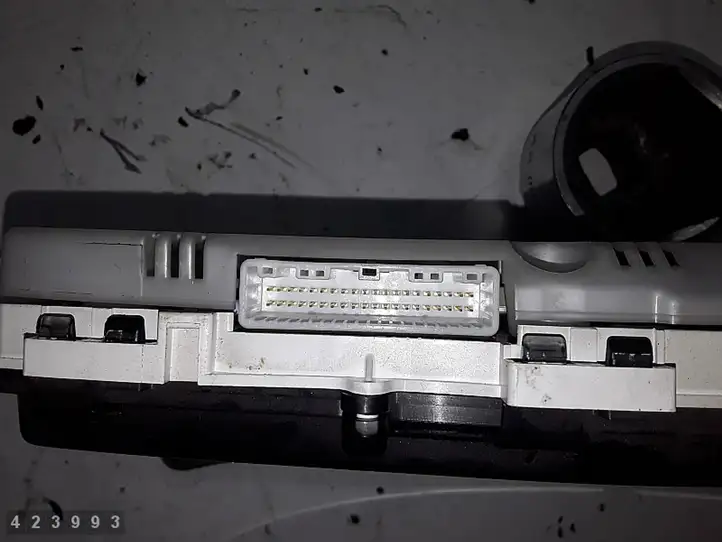 Toyota Corolla E110 (1995 - 2002)  83800-12E20 Спидометр (приборный щиток)