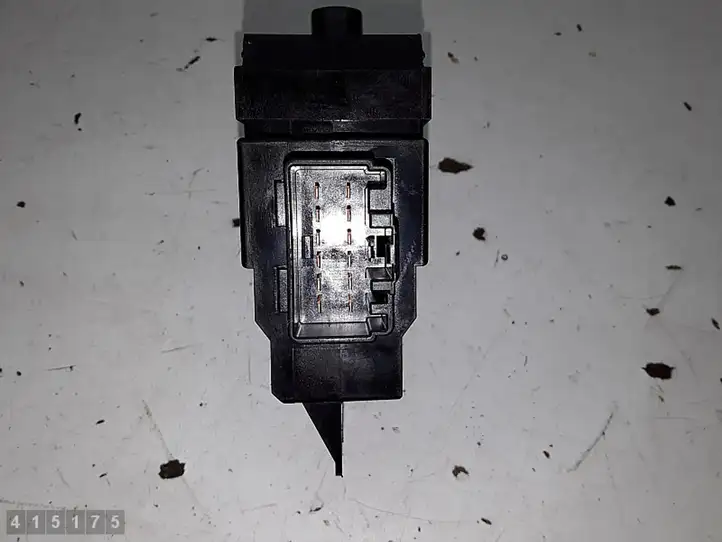 Volvo V70 (2000 - 2004) 30658147 Кнопка стеклоподъемников — фото 11