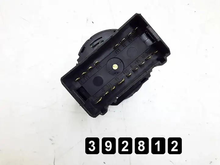 Volkswagen PASSAT B5 (1997 - 2000) 3b0941531b Включатель фонарей — фото 3