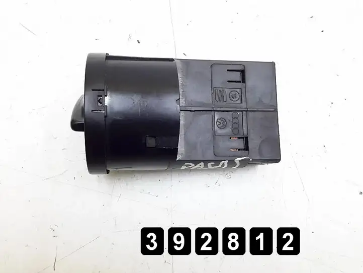 Volkswagen PASSAT B5 (1997 - 2000) 3b0941531b Включатель фонарей — фото 11