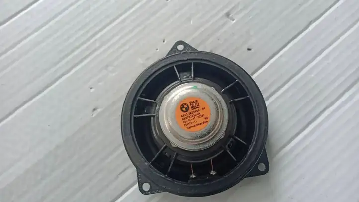 BMW 3 G20 G21 (2019 - )  2622469 Высокочастотный динамик задних дверей 