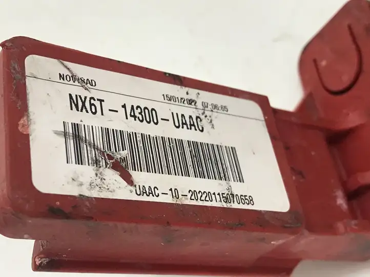 Ford Focus (2019 - ) NX6T14300UAAC Плюсовой провод аккумулятора — фото 3