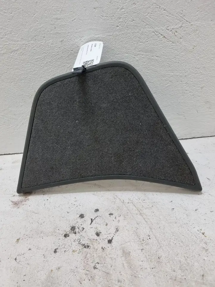 Toyota Prius (XW20) (2003 - 2009) 5841847010 Прочие детали салона — фото 1