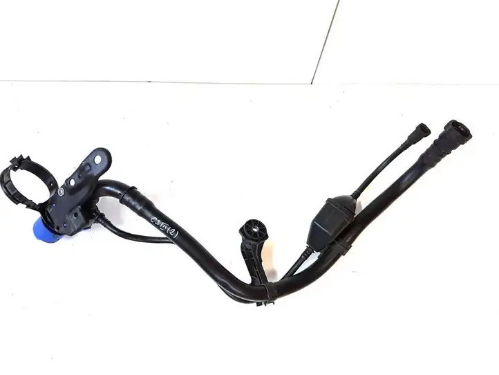 Citroen C3 Aircross (2017 - ) P1009306A00 Заливная трубка AdBlue — фото 2
