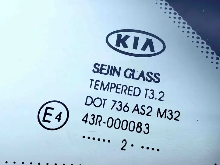 Kia Ceed (2010 - 2012) 87810A2500 Заднее боковое стекло — фото 2