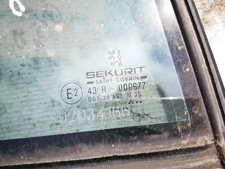 Peugeot 607 (2000 - 2004) 9629155980 Форточка двери — фото 2