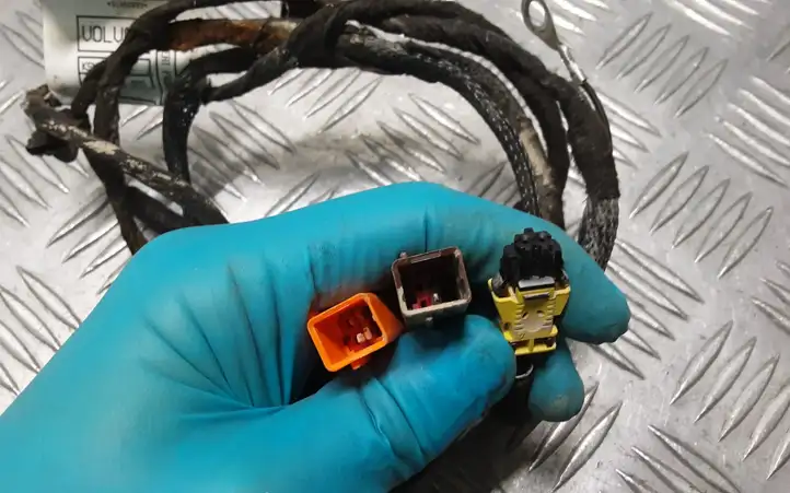 Volvo V40 (2012 - 2016)  31366093 Проводка сиденья