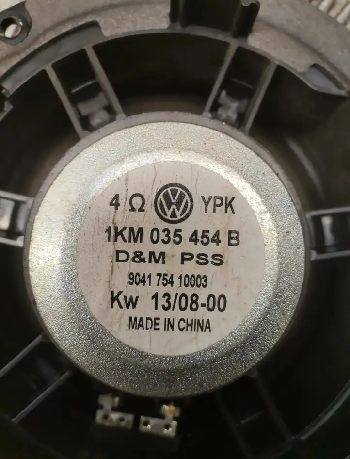 Volkswagen Golf V (2003 - 2009) Динамики задних дверей — фото 3