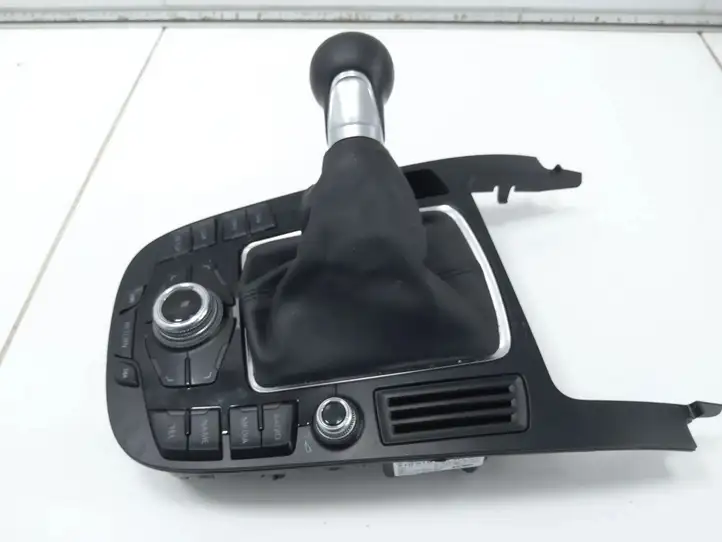 Audi A4 S4 B8 8K (2007 - 2011) 001750395 Контроллер мультимедийной системы — фото 1