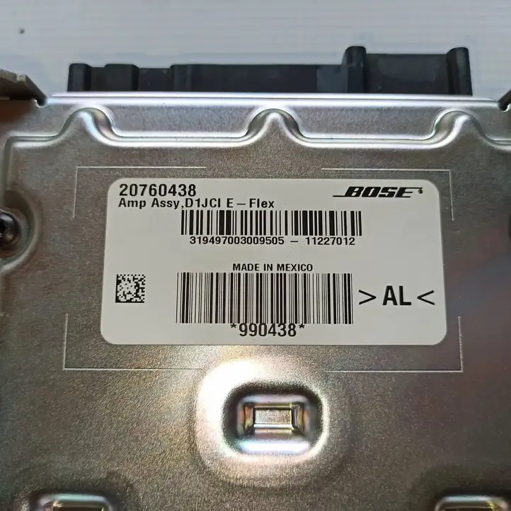 Chevrolet Volt I (2010 - 2015) 20760438 Усилитель звука — фото 4