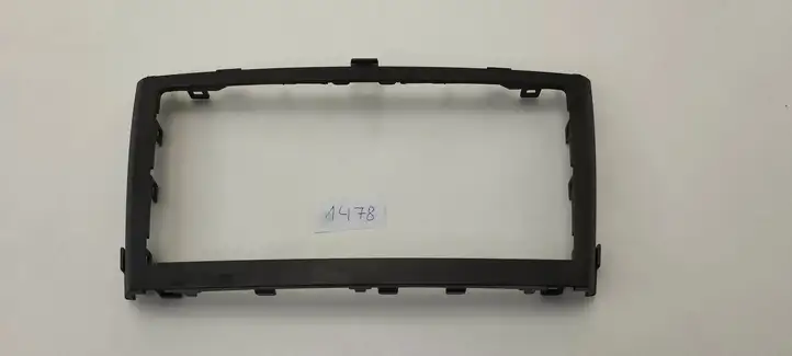 Toyota Avensis T270 (2009 - 2012)  0519005210 Другая деталь салона