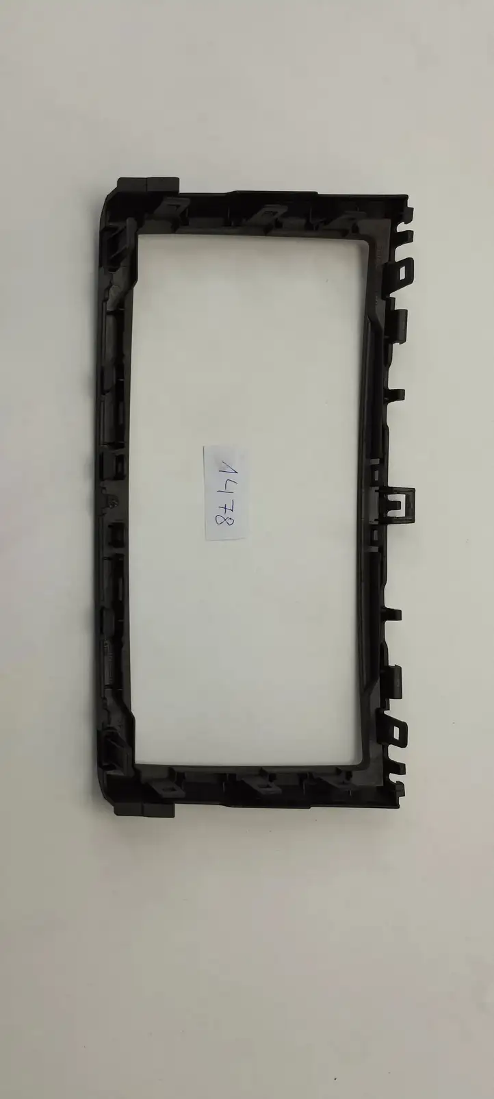 Toyota Avensis T270 (2009 - 2012)  0519005210 Другая деталь салона