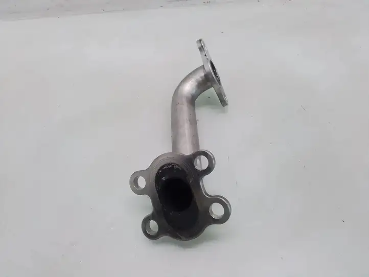 Toyota Auris 150 (2006 - 2012) Трубка EGR — фото 2