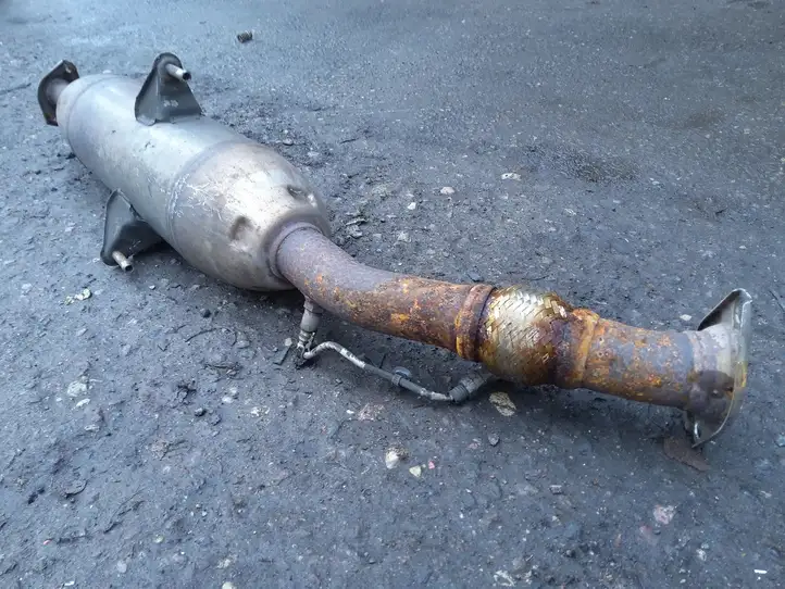 Toyota Avensis T270 (2009 - 2012) 174100R140 Катализатор / DPF / FAP — фото 3