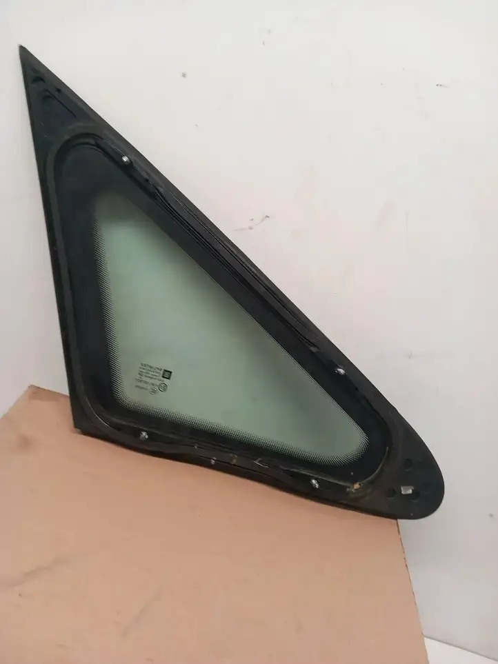 Opel Zafira B (2008 - 2014) 43R007951 Треугольное стекло кузова — фото 2