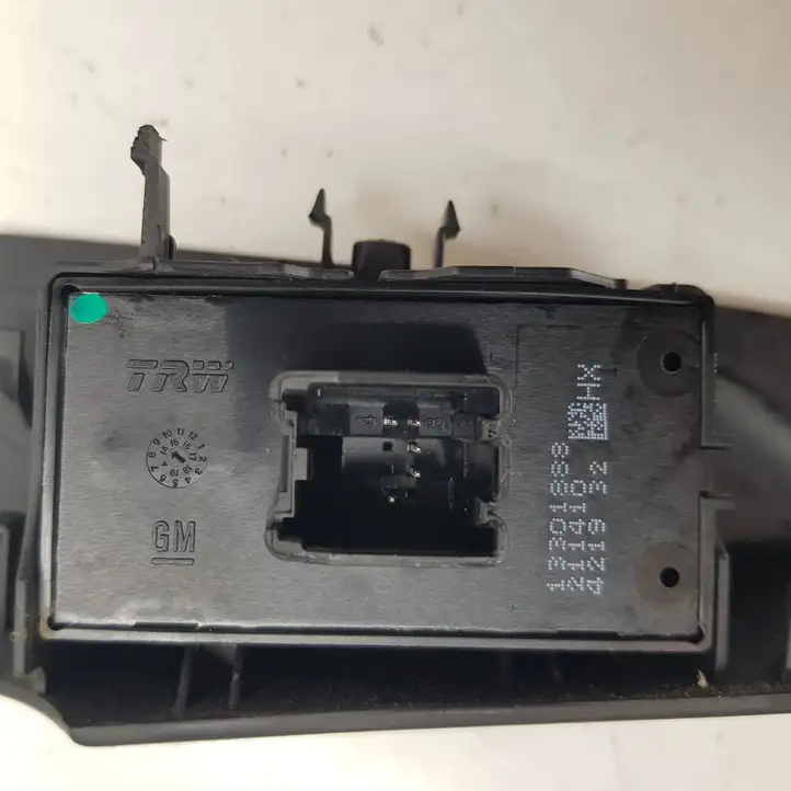Opel Zafira (2014 - 2016)  13301888 Кнопка стеклоподъемников
