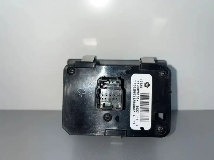 Jeep Grand Cherokee (2010 - 2021) P68258718AB0866 Включатель фонарей — фото 5