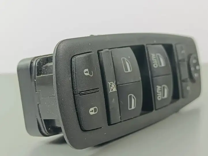 Jeep Grand Cherokee (2010 - 2021) 68319802AA Блок кнопок стеклоподъемников — фото 2