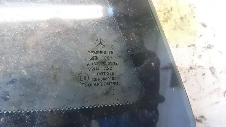 Mercedes-Benz ML W163 (1997 - 2005) Заднее боковое стекло — фото 2