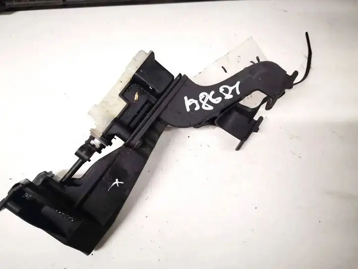 Mercedes-Benz ML W164 (2005 - 2011)  a2518200197 Двигатель центрально замка