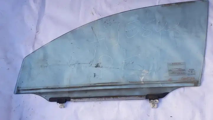 Toyota Avensis T250 (2003 - 2006) Стекло передней двери — фото 1