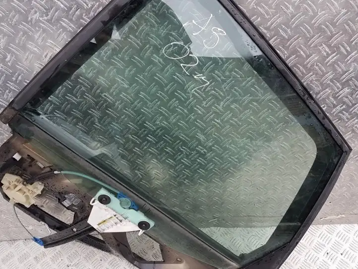 Audi A3/S3 8L (2000 - 2003) Стекло задней двери — фото 1
