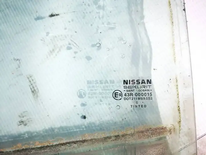 Nissan  (2000 - 2006)   Основное стекло задних дверей