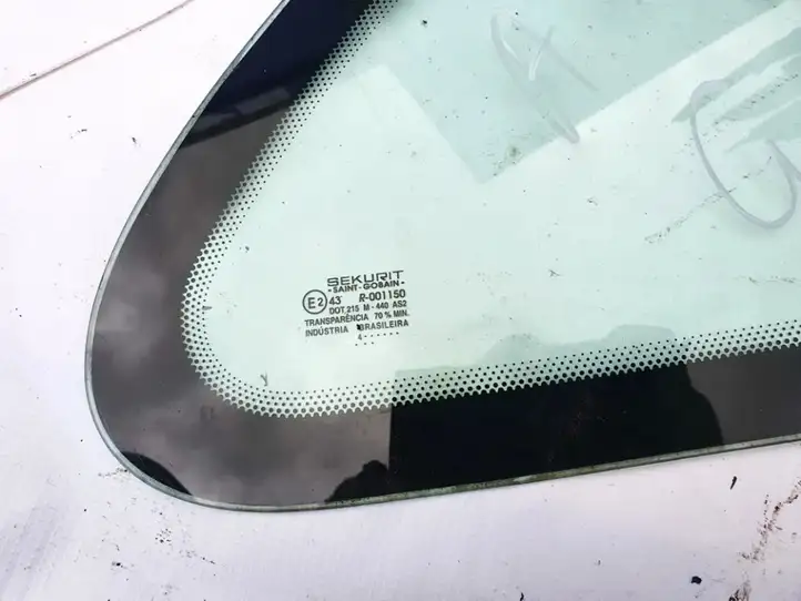 Citroen Xsara Picasso (1999 - 2012) Заднее боковое стекло — фото 2