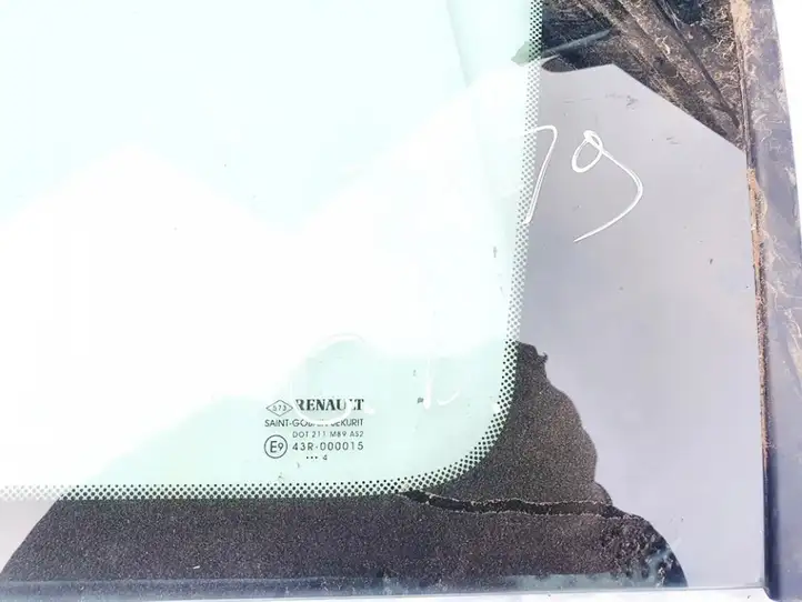 Renault Megane II (2002 - 2005)   Заднее боковое стекло кузова