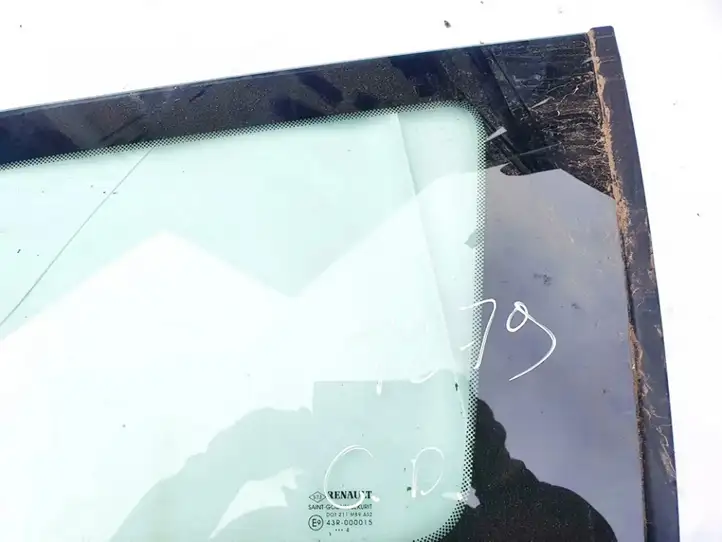 Renault Megane II (2002 - 2005)   Заднее боковое стекло кузова