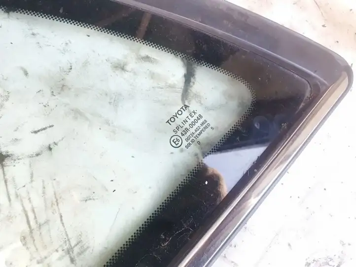 Citroen Xsara Picasso (1999 - 2012) Заднее боковое стекло — фото 2