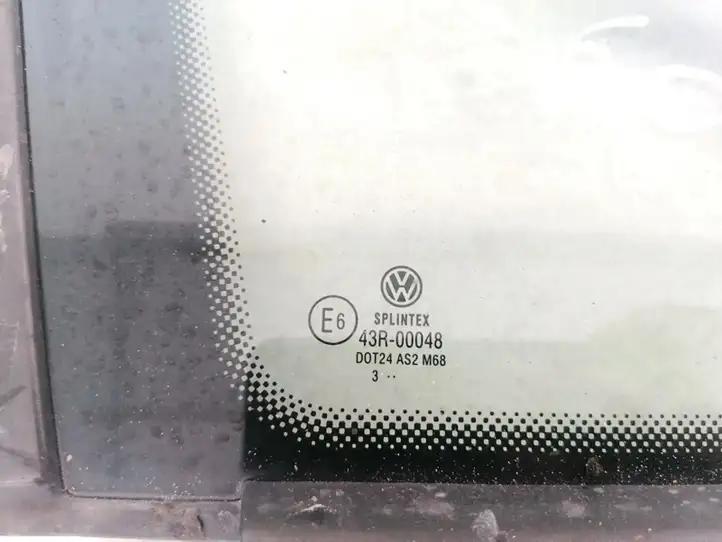 Volkswagen Touran I (2003 - 2010) Треугольное стекло кузова — фото 2