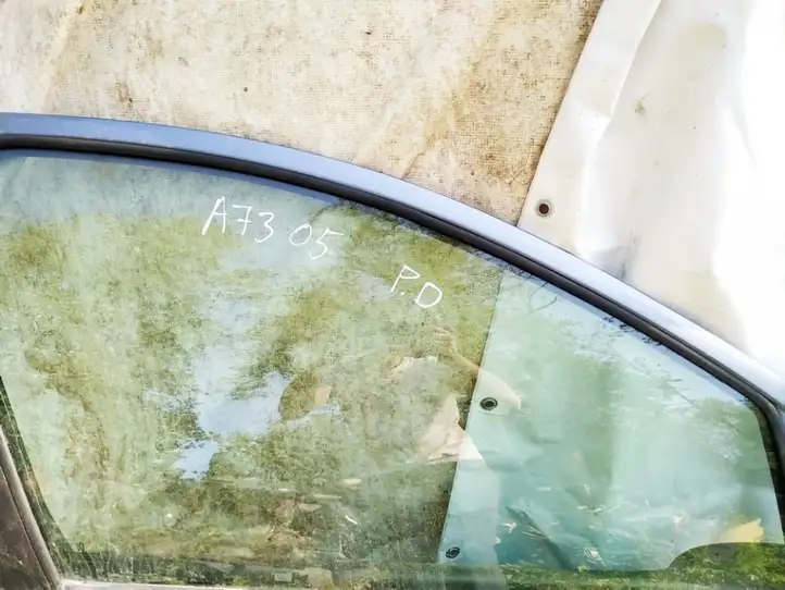 Peugeot 206 (1998 - 2012) Стекло передней двери — фото 2