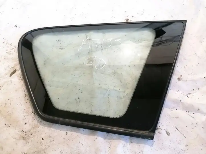 Toyota Avensis Verso (1995 - 2001) 43r005834 Заднее боковое стекло — фото 1