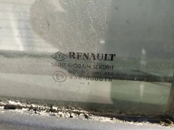Renault Megane II (2002 - 2005) Форточка двери — фото 2