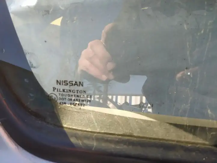 Nissan Almera N16 (2000 - 2010) Форточка двери — фото 2
