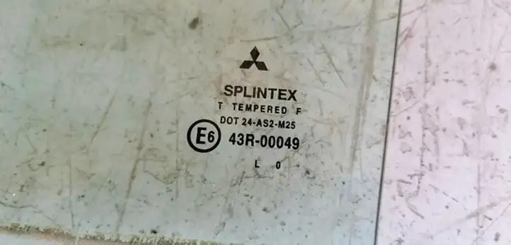 Mitsubishi Space Star (1998 - 2005)   Основное стекло задних дверей