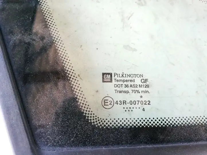 Opel Zafira B (2003 - 2006) Треугольное стекло кузова — фото 2