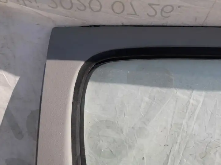 Toyota Yaris Verso (1999 - 2005) Стекло задней двери — фото 3