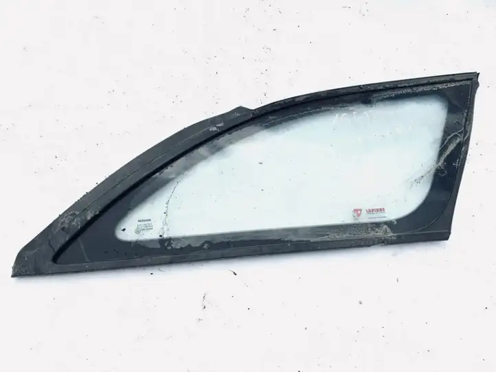 Nissan Primera (2001 - 2008) Заднее боковое стекло — фото 1