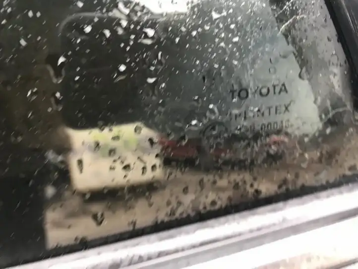 Toyota Avensis T250 (2003 - 2006) Форточка двери — фото 2