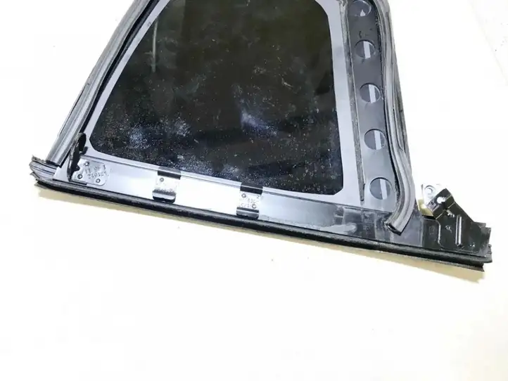 Volvo S60 (2010 - 2013) Форточка двери — фото 3