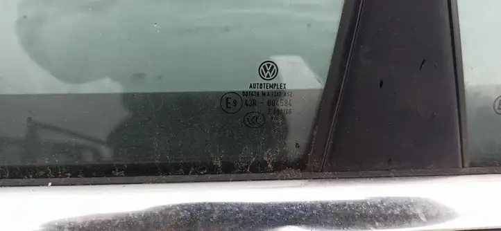 Volkswagen Jetta V (2005 - 2010) Pilka Стекло задней двери — фото 2