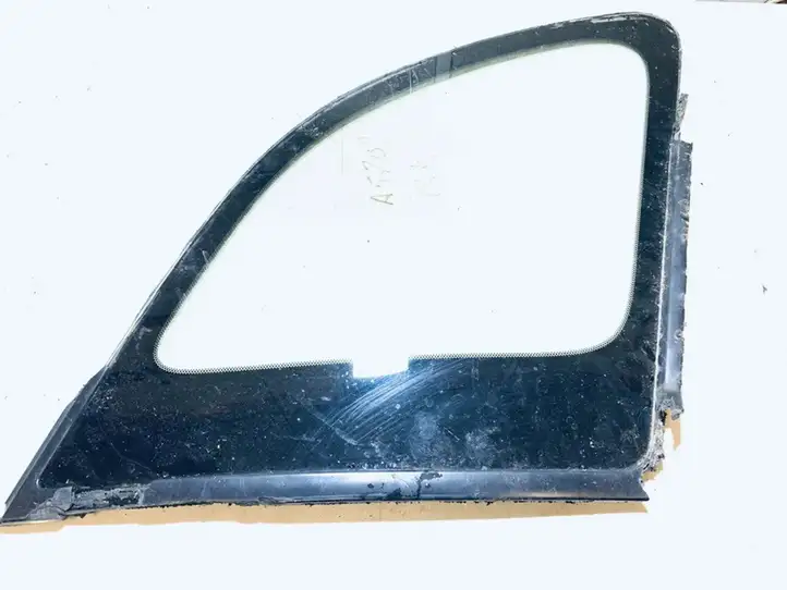 Citroen Xsara Picasso (1999 - 2012) Заднее боковое стекло — фото 1