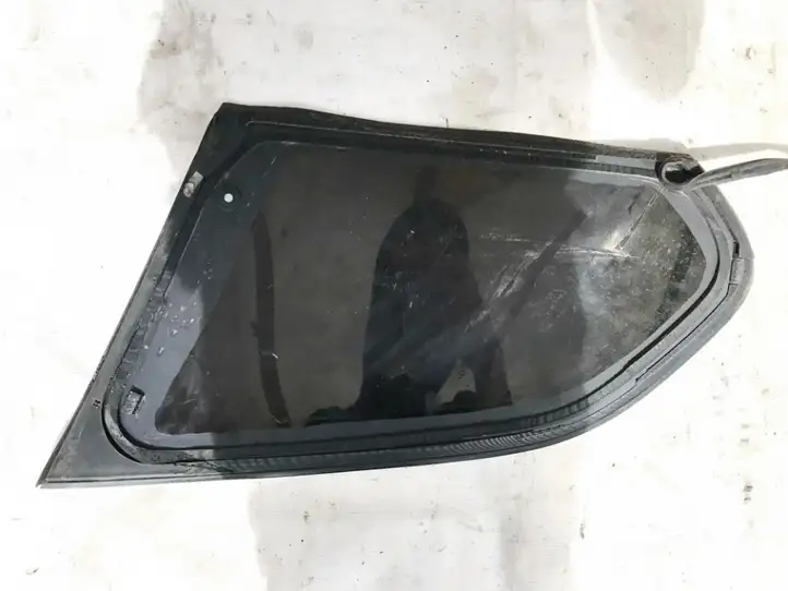 BMW 3 E90 E91 (2005 - 2012) Заднее боковое стекло — фото 2