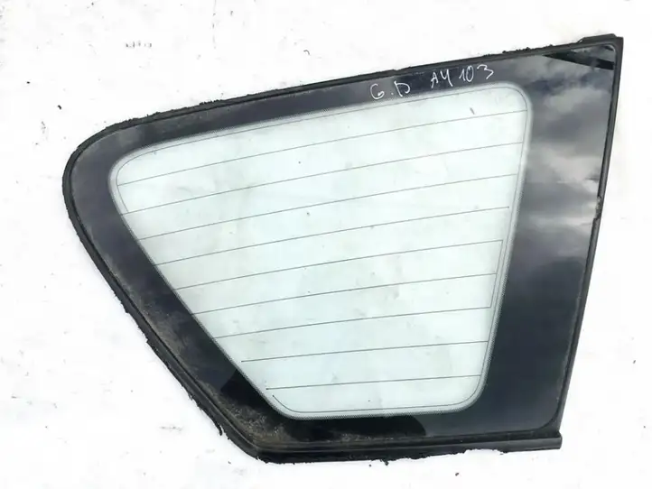Toyota Avensis Verso (2004 - 2009) Заднее боковое стекло — фото 1