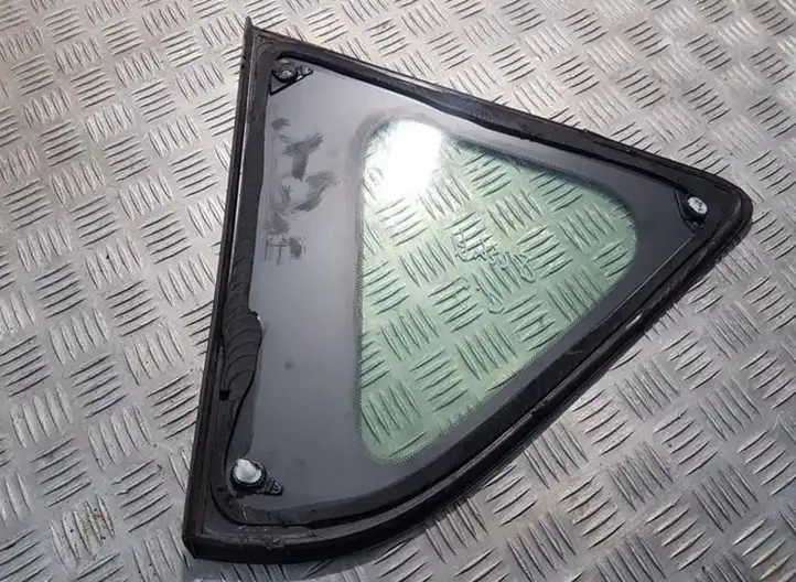 Toyota RAV 4 (XA30) (2006 - 2016) Заднее боковое стекло — фото 2