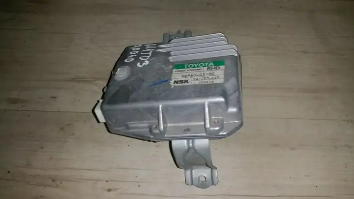 Toyota Corolla E120 E130 (2000 - 2004) 8965002100 Блок управления усилителем руля — фото 1