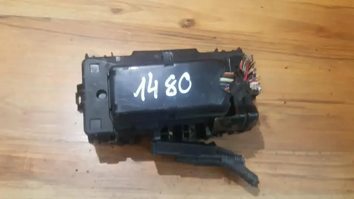 Honda Civic (2001 - 2005)  S6FM4 Ящик предохранителей (комплект)