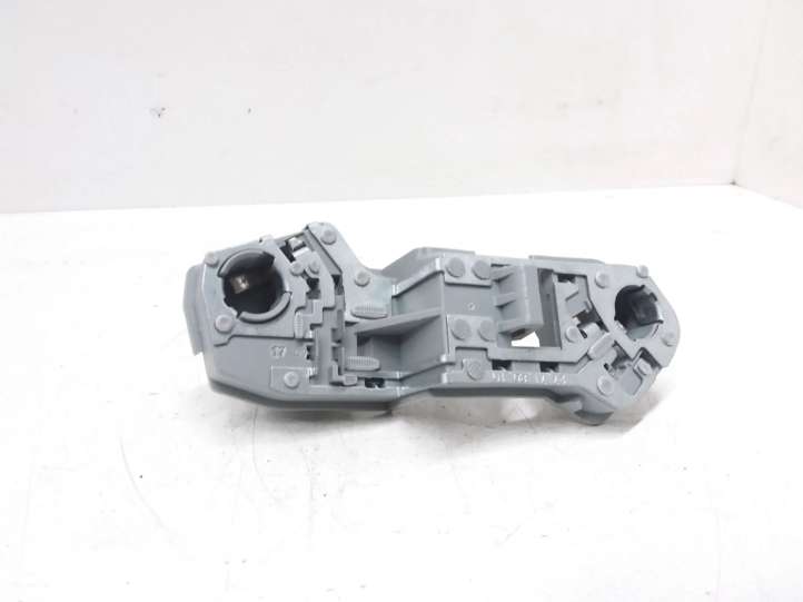 27712202 Volvo C30 Galinio žibinto detalė